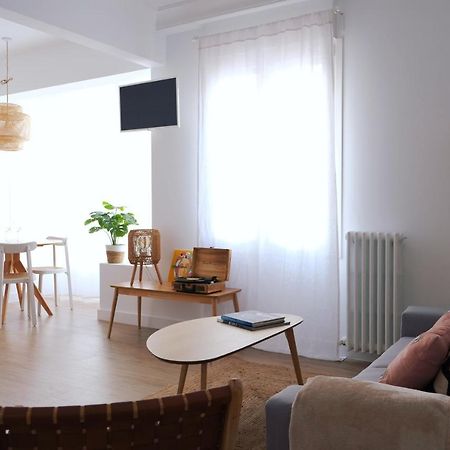 Bright And Modern Apartment In Bilbao City Center Zewnętrze zdjęcie