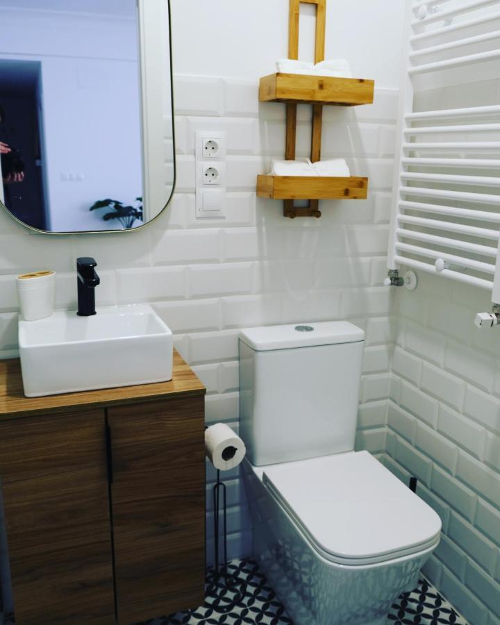 Bright And Modern Apartment In Bilbao City Center Zewnętrze zdjęcie